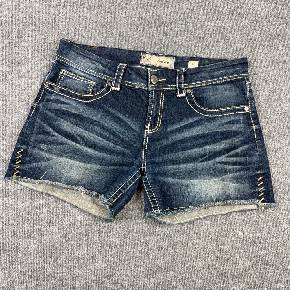 BKE Culture Shorts Womens 32 Blue Denim Cutoff Raw Hem Stretch BMM1108